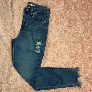 New 721 Levi’s